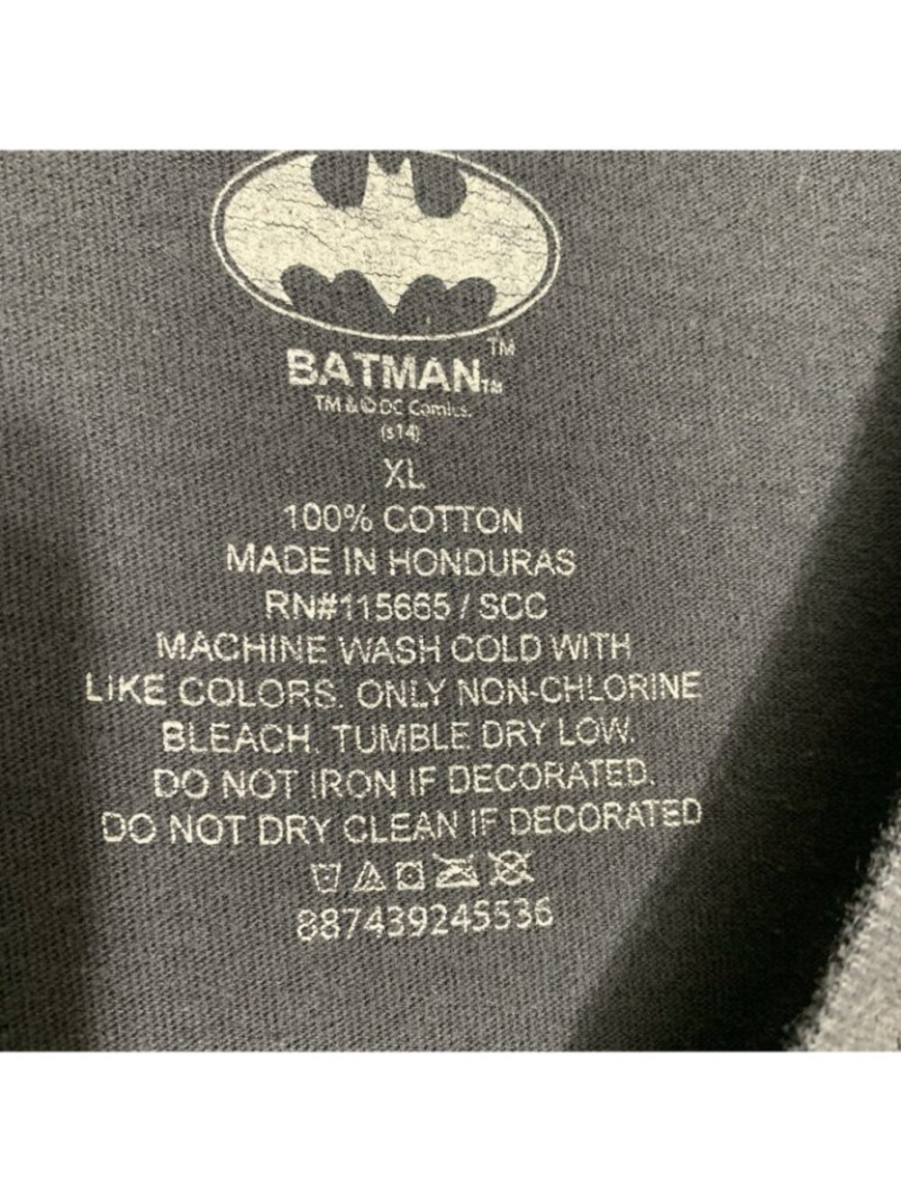 Batman T Shirt Mens XL Black Yellow Muscle Chest Graphic Short Sleeve DC Comics - Picture 3 of 8